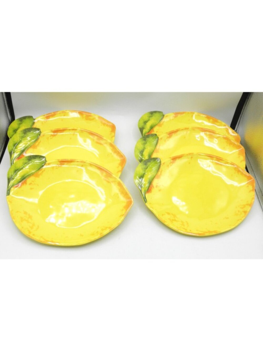 Shabby Chic Branded Lemon Shaped Melamine Salad Plates Set of 6 Patio Picnic BBQ - Picture 8 of 8